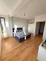 geräumiges Schlafzimmer - 