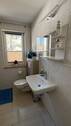 Ein Blick ins Bad im Dachgeschoss - 
