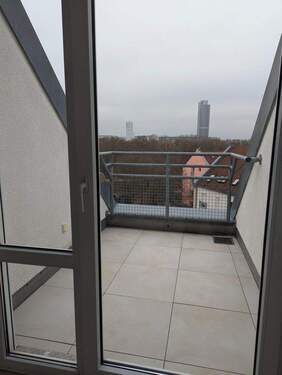 Loggia - 2 Zimmer Etagenwohnung zur Miete in Nürnberg