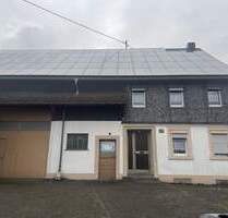 Altes Haus mit riesigen Lagerflächen - Morbach-Hinzerath