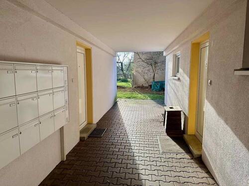 Eingänge - Mehrfamilienhaus, Wohnhaus mit 269,20 m&sup2; in Niederau zum Kaufen