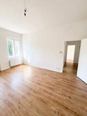 Wohnzimmer - 2 Zimmer Etagenwohnung in Berlin