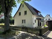 Hausansicht vorne - 5 Zimmer Einfamilienhaus zum Kaufen in Uelzen