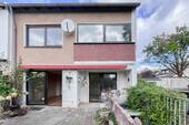 2 Terassen - Reihenendhaus mit großem Garten und Garage in Toplage - bereit für Ihre Ideen!