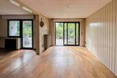 Wohnzimmer - 6 Zimmer Reihenendhaus zum Kaufen in Köln