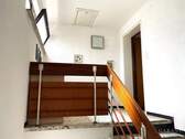 Treppenhaus Wohnungseingang - 