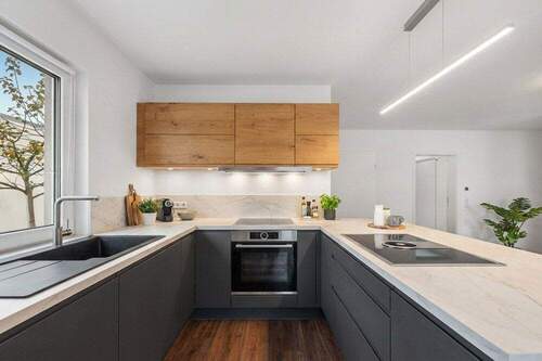 Küche (EBK nicht inkl.) - 