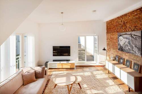 Wohnbereich mit Blick zur Dachterrasse - 3 Zimmer Etagenwohnung zum Kaufen in Berlin