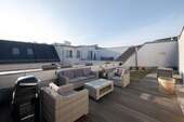 Ca. 18 m² große Dachterrasse (SNR) - 3 Zimmer Etagenwohnung in Berlin