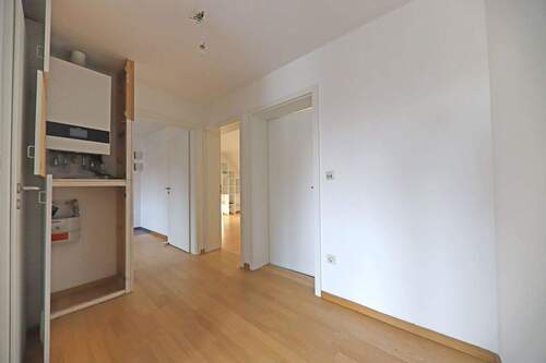 Diele mit Etagenheizung - 