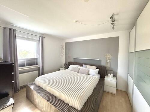 Schlafzimmer im EG - 