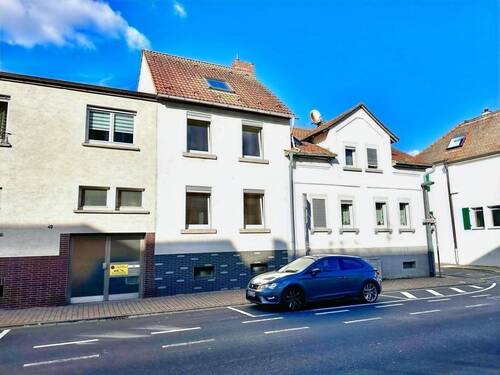 12704601-Vorderansicht - 