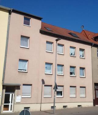 Außenansicht.jpg - Reiner-Zille-Straße 3 - Dreiraum-Dachwohnung mit tollem Blick