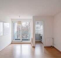 Bezugsfertige Wohnung mit Tiefgarage und Blick auf den Fernsehturm - Berlin Prenzlauer Berg