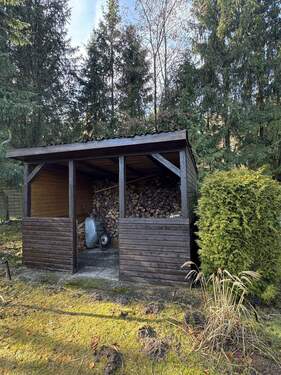 Holzunterstand - 4 Zimmer Bungalow in Bad Bodenteich