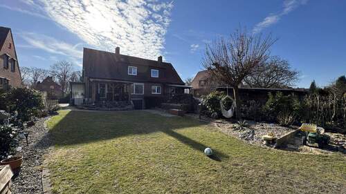 Ansicht vom Garten - 