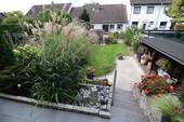 Blick von der Terrasse.JPG - 6 Zimmer Reihenmittelhaus zum Kaufen in Hannover