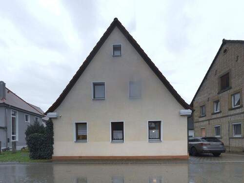 Bild 3 - 4 Zimmer Einfamilienhaus in Lichtenau-Immeldorf