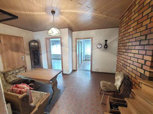 Diele - Einfamilienhaus mit 151,00 m&sup2; in Vetschau zum Kaufen