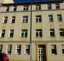 Helle 3-Zi.- Whg. im 1.OG mit Einbauküche - Gera Innenstadt