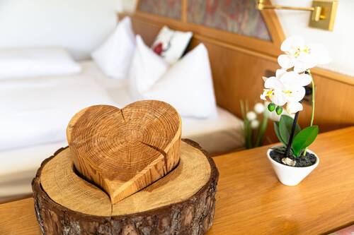 Möbliert und dekoriert - 3 Zimmer Mehrfamilienhaus, Wohnhaus in Bad Peterstal-Griesbach