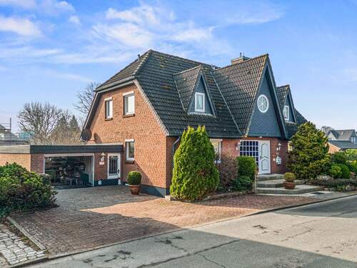 Objektansicht 1 - Im schönen Dorf Stein: Einfamilienhaus hinter dem Deich