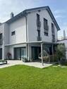 Überdachte Terrasse - 6 Zimmer Doppelhaushälfte in Rheinhausen
