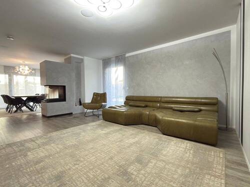 Wohnzimmer mit Kamin - 