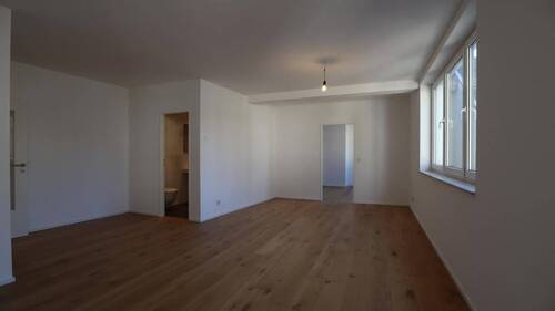 Wohnung 2. OG rechts - 1 - 