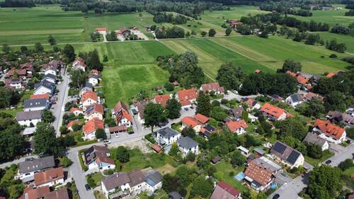 Luftbild in Vogelperspektive - 5 Zimmer Einfamilienhaus in Weilheim in Oberbayern