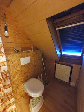 WC im Dachgeschoss - 