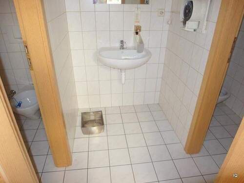 WC Damen - 