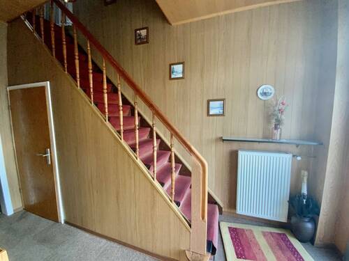 Zugang zur Wohnung OG - 