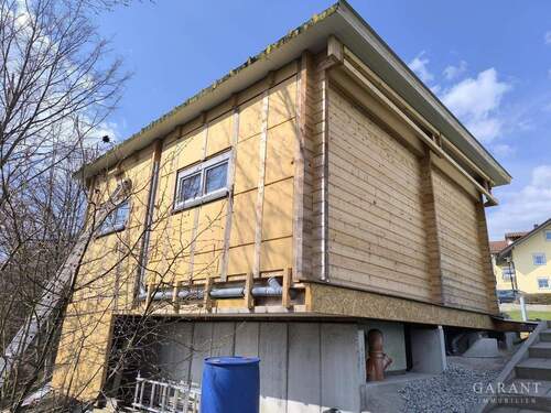 Kleinhaus Rückseite - Grundstück zum Kaufen in Vilshofen