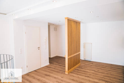 Raumteiler - Etagenwohnung mit 63,10 m² in Naumburg (Saale) zum Kaufen