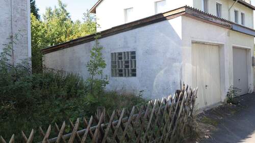 Garage.jpg - Mehrfamilienhaus, Wohnhaus in Hof