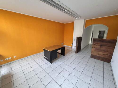 Empfangsbereich Ansicht 2 - Büro mit 100,00 m&sup2; in Bad Kreuznach zum Kaufen