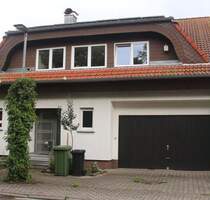 Großes Haus am Park - 849.000,00&nbsp;EUR Kaufpreis, ca.&nbsp; 270,00&nbsp;m&sup2;&nbsp;Wohnfl&auml;che in St.Leon-Rot (PLZ: 68789) St Leon