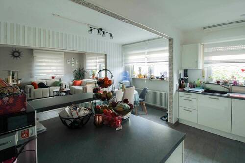 Essberteich - Bequemer und grobzügig wohnen: Erdgeschosswohnung in zentraler Lage