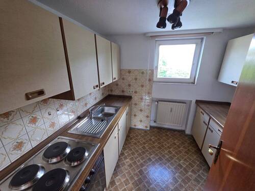 Küche inklusive Einbauküche - 3 Zimmer Etagenwohnung in Coburg