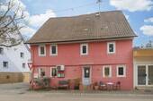 Straßenansicht - Ihre Chance; Wohnen und Arbeiten zu vereinen!