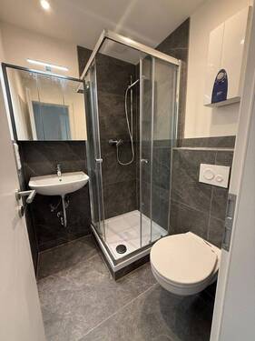 Badezimmer - Etagenwohnung mit 33,00 m² in Fulda zur Miete