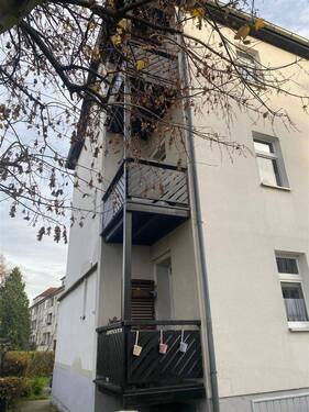Blick zum Balkon - Etagenwohnung mit 66,50 m² in Leipzig zur Miete