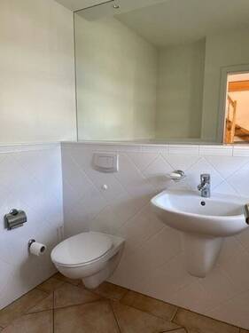 Gäste-WC im Erdgeschoss - 