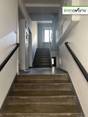 Treppenaufgang - Etagenwohnung mit 49,50 m&sup2; in Magdeburg / Altstadt zur Miete