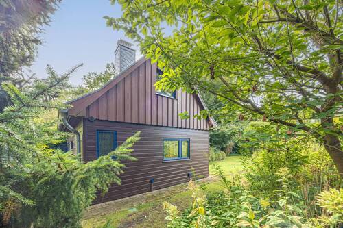 Blick auf das Holzhaus - 
