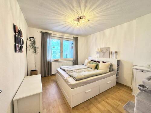 Schlafzimmer - 3 Zimmer Etagenwohnung in Bremen