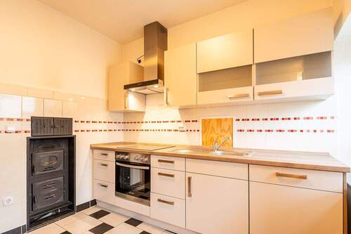 18336 Küche - 3 Zimmer Mehrfamilienhaus, Wohnhaus zum Kaufen in Gönnersdorf