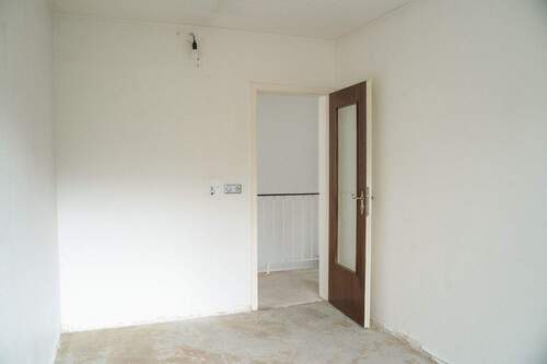 Home-Office/Kinderzimmer - 