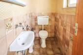 Gäste-WC-EG - 